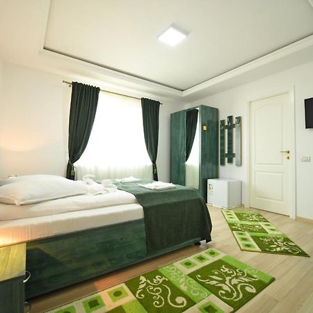 Casa Mirandre Apartment Hateg Exterior photo