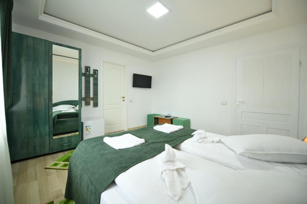 Casa Mirandre Apartment Hateg Exterior photo